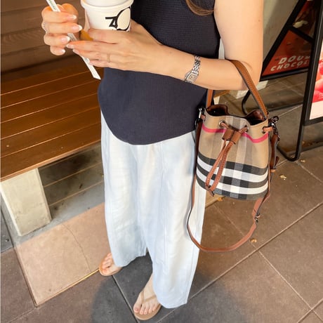 Mini bucket bag