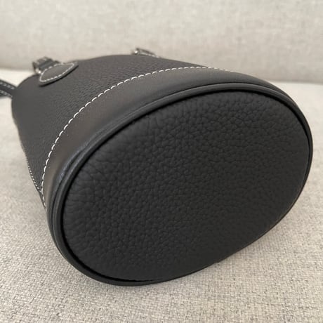 Square leather mini bag(Black)