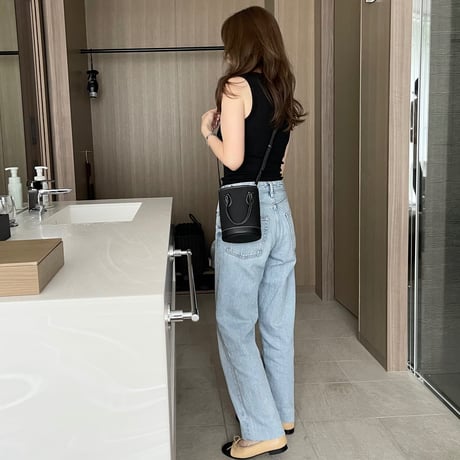 Square leather mini bag(Black)
