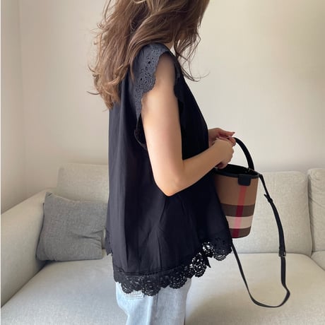 Cotton lace tops(Black)