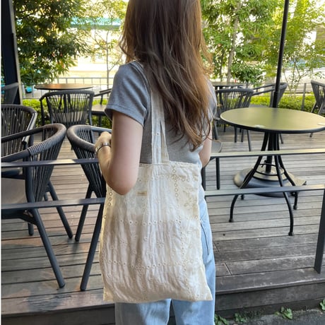 Lace tote bag