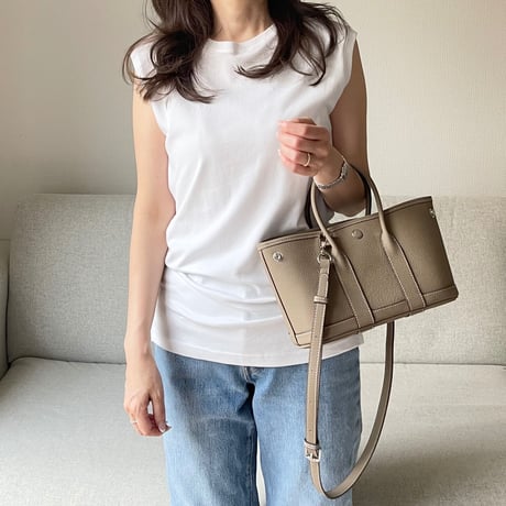 Leather midium tote bag (Greige)