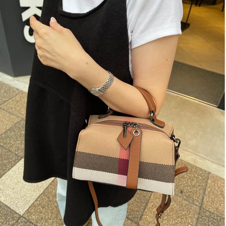 Leather cocoon bag