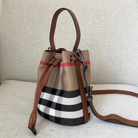 Mini bucket bag