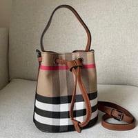 Mini bucket bag