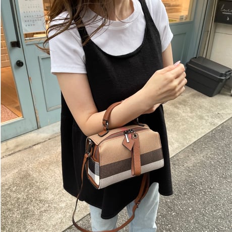 Leather cocoon bag