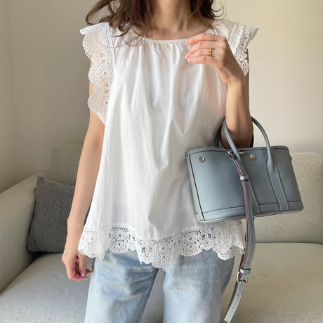 Flare cotton blouse(White)