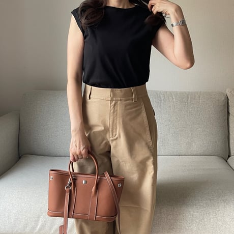 Leather midium tote bag (Brown)