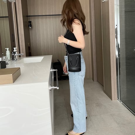 Square leather mini bag(Black)
