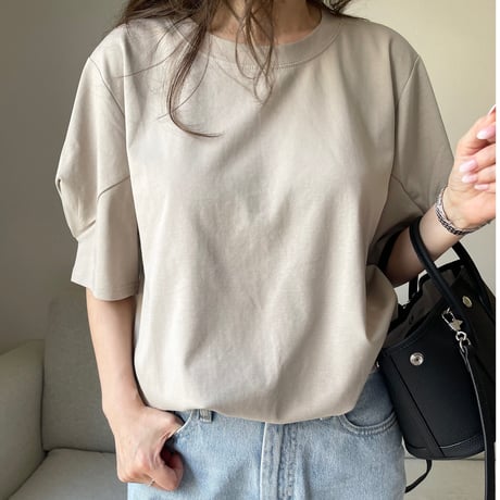 Design sleeve tops(Beige)