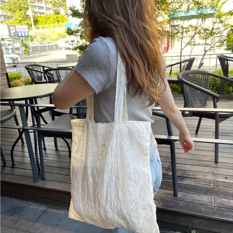 Lace tote bag