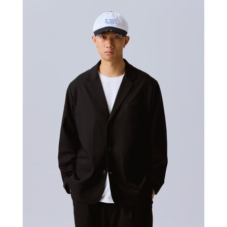 LOOSE FIT 3-BUTTON JACKET