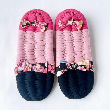 和風花柄鼻緒のふっくら布ぞうり：M［F02-2607-02］