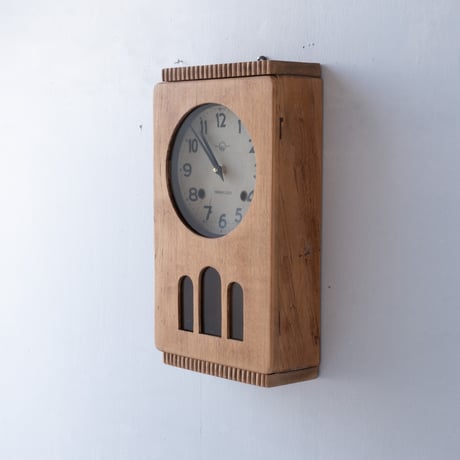 小さな窓に楽しみを添える HAYASHI CLOCKの掛け時計【クオーツリメイク】/st.1482