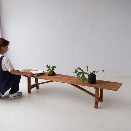 木の表情と暮らしの跡を楽しむ しっかり横長のローテーブル/sa.1419'D