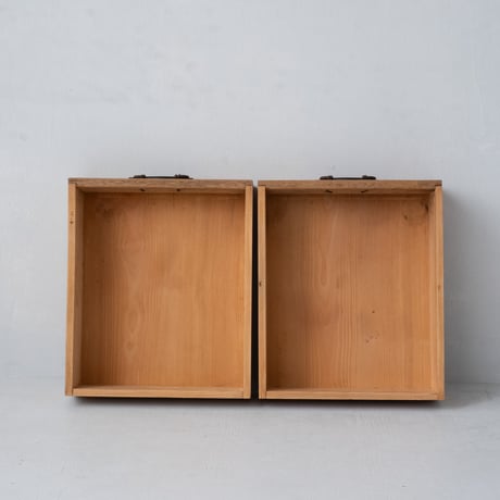 ハーモニカを奏でる箪笥、テレビボードにも◎ ゆらゆらガラスのリメイク和箪笥/sa.1502'C