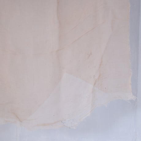 生成色から淡青へのグラデーションが美しい 麻の蚊帳生地古布 (220× 190cm)/st.1297