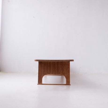 軽やかな鋏の音を想う 「裁ち場」と呼ばれたローテーブル/sa.1384'C