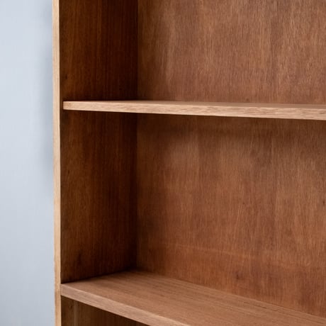 木色の濃淡が景色をつくる 引戸を備えたオープンラック/sa.1417'D