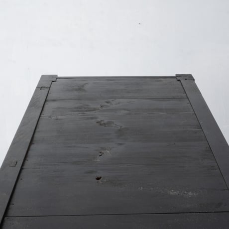 黒が空間を引き締める・和箪笥リメイク・ガラス戸のブラックローボード/sa.1503'E