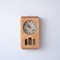 小さな窓に楽しみを添える HAYASHI CLOCKの掛け時計【クオーツリメイク】/st.1482