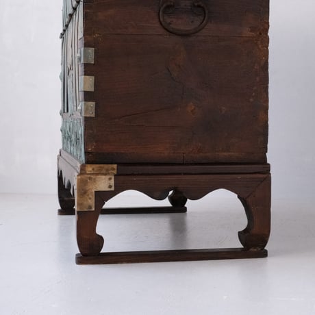 華やかな金具に風格が宿る 1800年代の李朝家具「バンダジ」/sa.1523'C