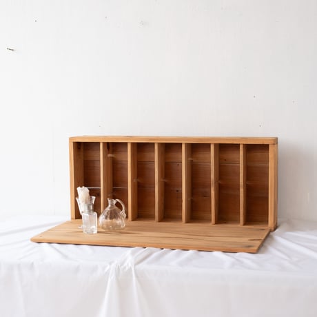 7つの部屋がずらりと並ぶ 片付け上手な木の収納箱/st.1380