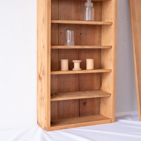 7つの部屋がずらりと並ぶ 片付け上手な木の収納箱/st.1380