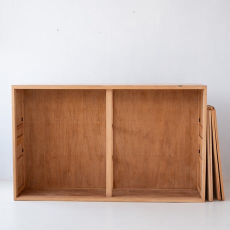 商談中/ 奥行きを抑えた構造の 木味豊かでシンプルな水屋/sa.1362'D
