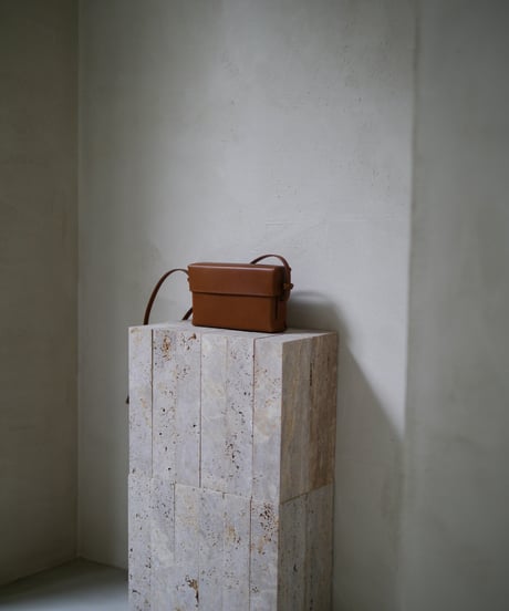 【KAMAROAN（カマロアン）】Woven Lid Bag  -CHESTNSUT