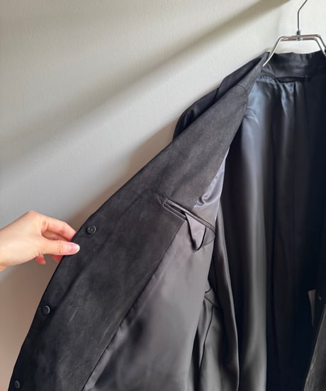 【YOKO SAKAMOTO（ヨーコサカモト）】  SUIT JACKET−BLACK(NU）