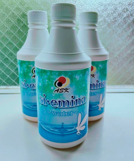 台所に、風呂に、ペットに"3mlのマジック" 万能液体洗剤「えみな」（500ml）