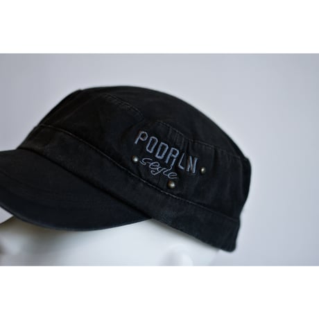 Studs Embroidery Military Cap