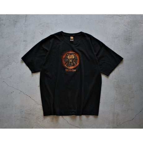 2004-05 “THE LION KING” ©︎Disney National Tour Tshirt