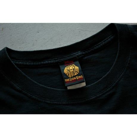 2004-05 “THE LION KING” ©︎Disney National Tour Tshirt