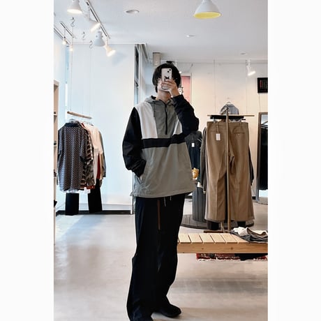 “COTTON ON” Nylon Anorak