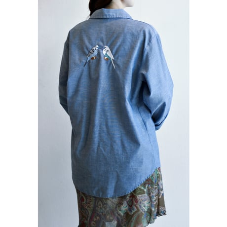 1970s Vintage “Seafarer” Embroidery Chambray Shirt