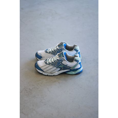 “AVIA” 2410 Avi-Lite Ⅲ Performance Shoes / US 8.5 (25.5cm)