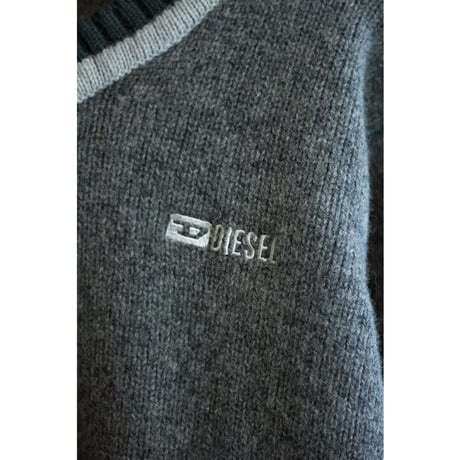 2000s〜 “DIESEL” Vneck Knit Sweater