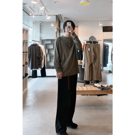 “J.CREW” Slub Cotton Yarns Henleyneck LS Tshirt