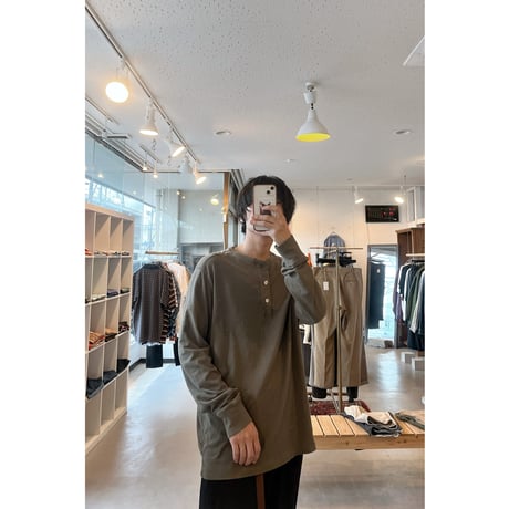 “J.CREW” Slub Cotton Yarns Henleyneck LS Tshirt