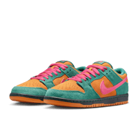 NIKE SB DUNK LOW PRO Green Noise and Light Curry