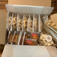 お菓子詰め合わせ < A >家庭用 冷凍