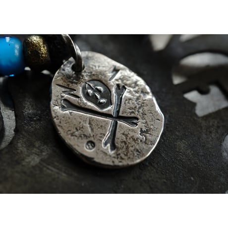 CB SKULL NECKLACE