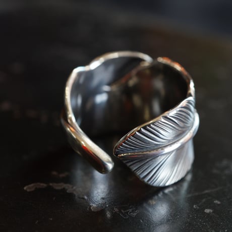 FEATHERRING HM #23