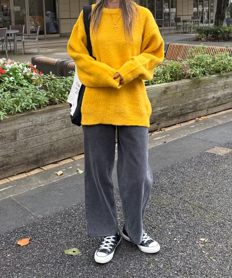 カットオフストレートデニムパンツ(ブラック)