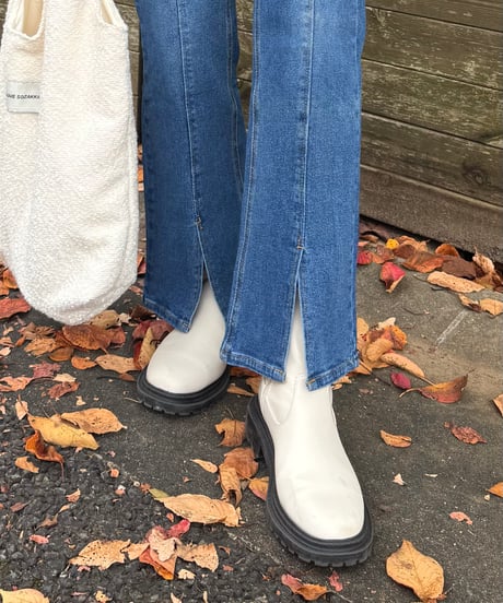 センタースリットデニムパンツ(ブルー)
