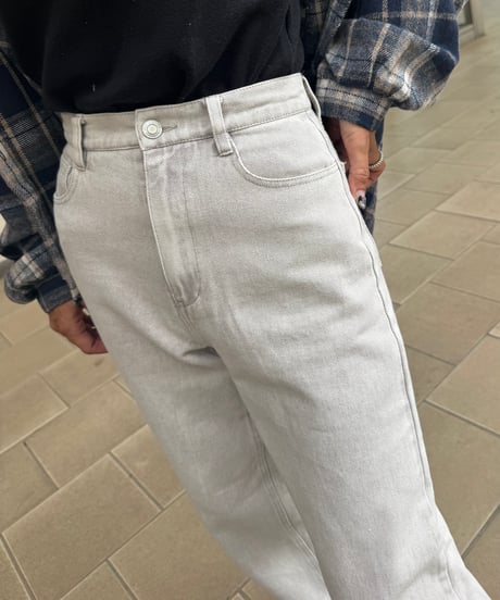 カットオフストレートデニムパンツ(ライトグレー)