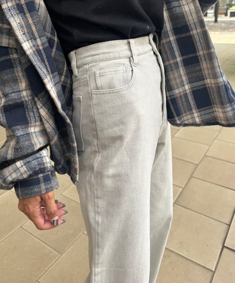 カットオフストレートデニムパンツ(ライトグレー)