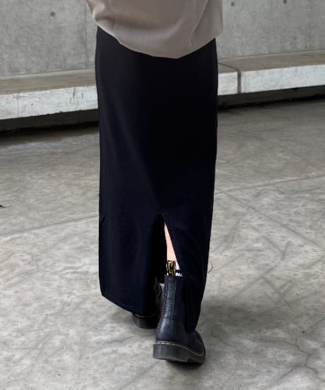 ラメニットロングスカート